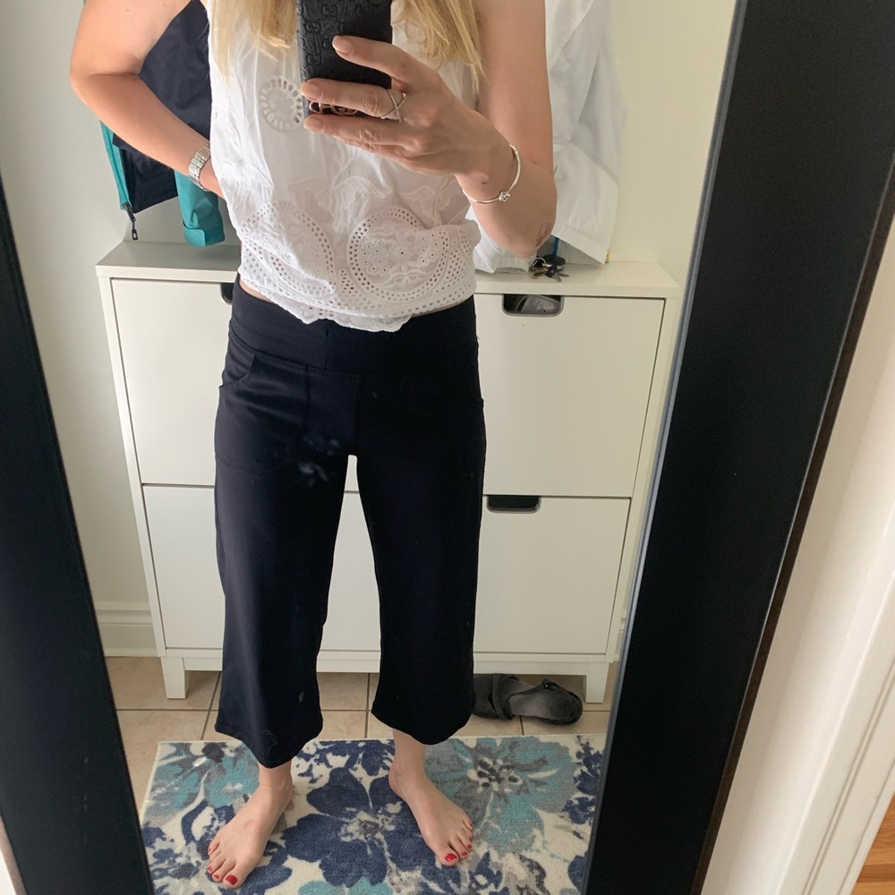 Lululemon wide leg vintage crops Culottes XS